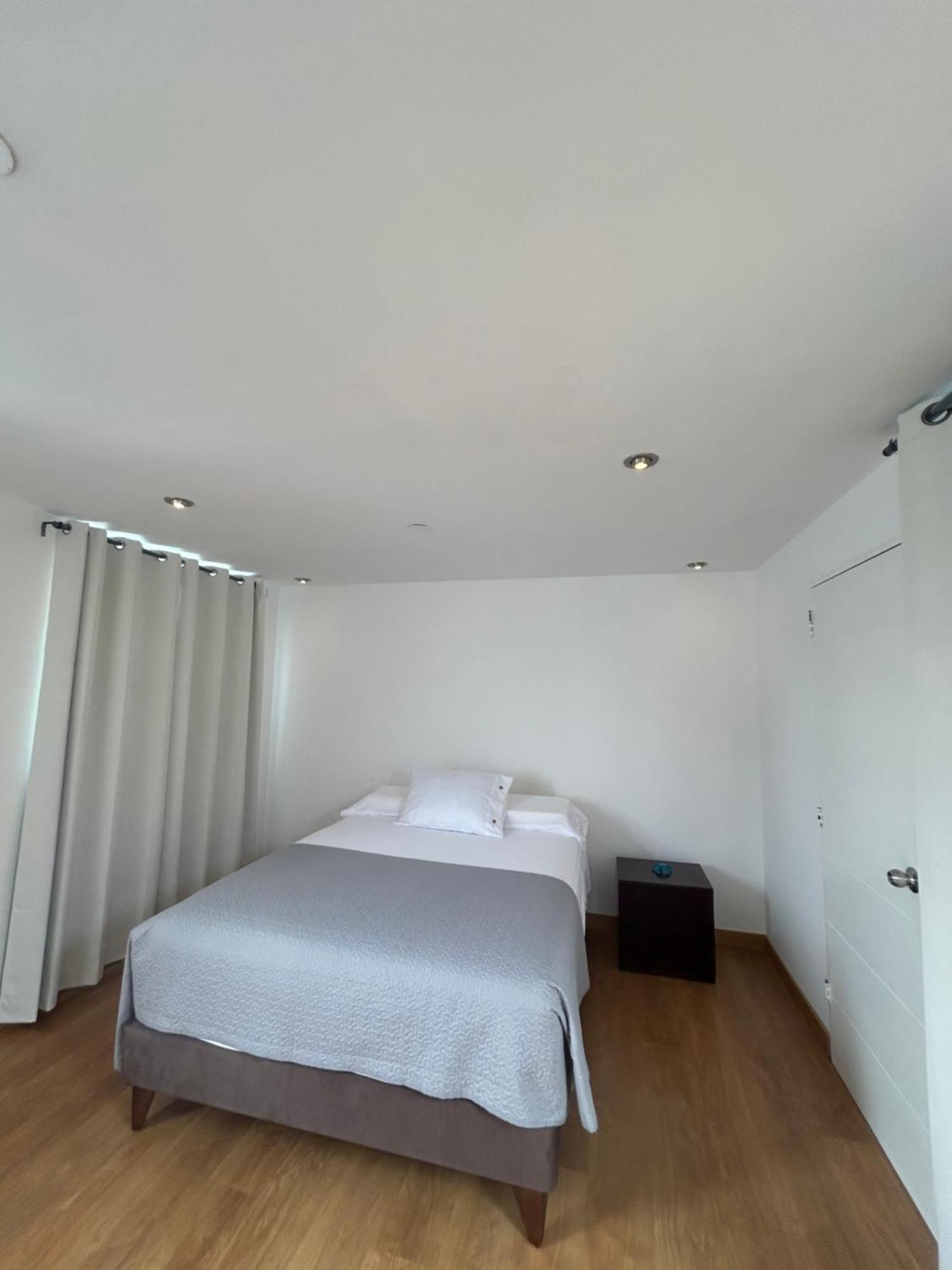 Mar Private Rooms Лима Екстериор снимка